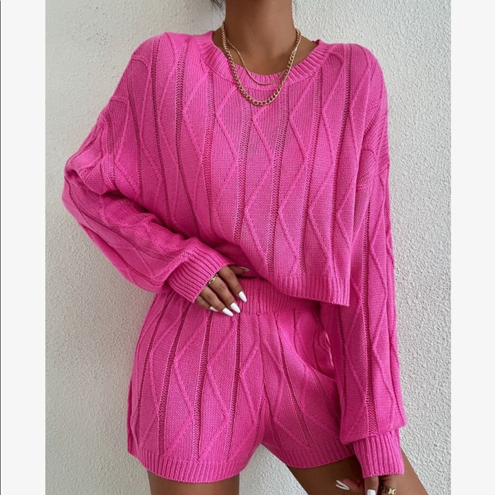 Hot Pink Over Sized Sweater Crop Top & Short Lounge Set - Picture 7 of 10